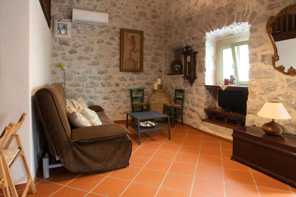 Myrto'S Memories- My Steki- Cozy Stone House With All Extras Agios Athanasios (Mani) Extérieur photo